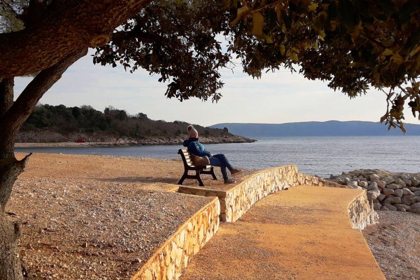 Gemütliches Ferienhaus in Pinezići mit großer Terrasse - foto 28