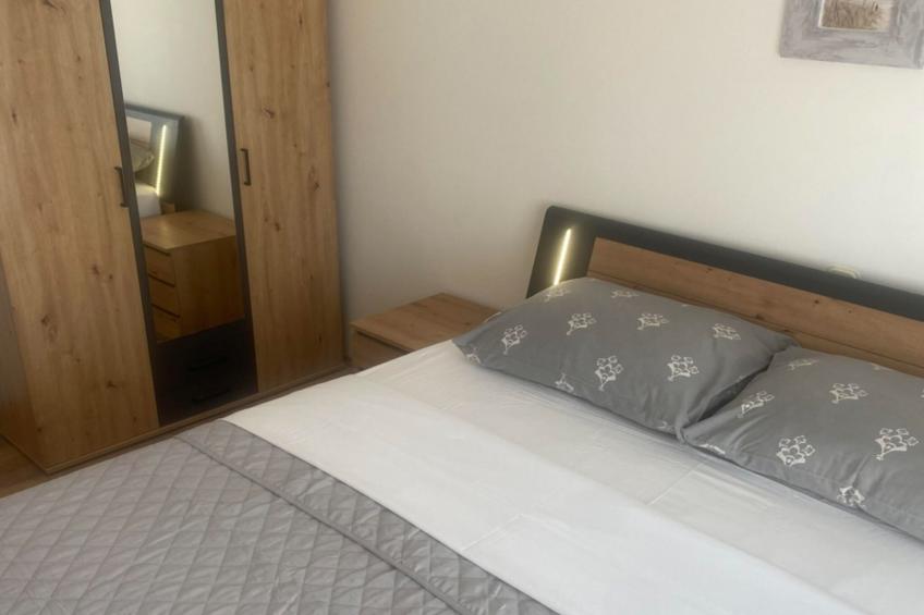 Apartments Danijela & Vlado - One Bedroom Apartment with Balcony and  Garden View - foto 8