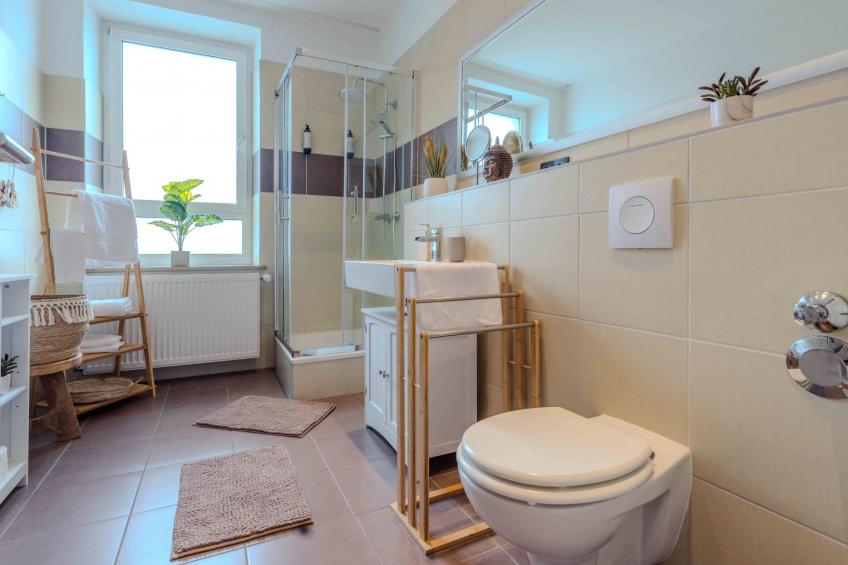 Schiller Apartment im Zentrum von Hof. Küche, Parkplatz, 250MBit Wlan - foto 5