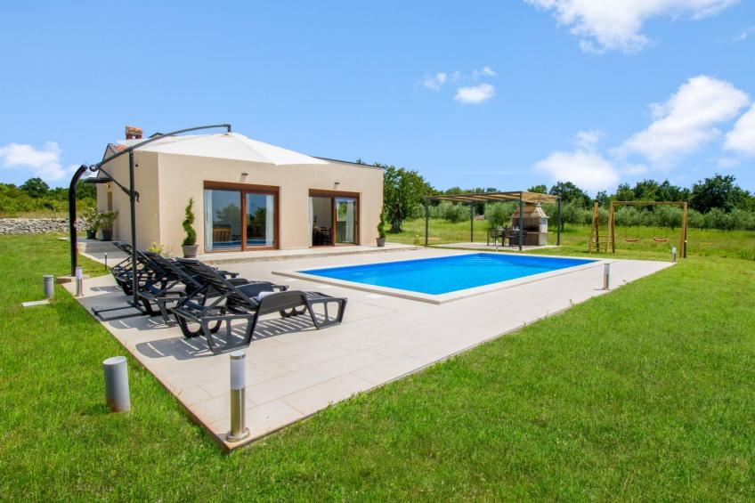 Villa Deni