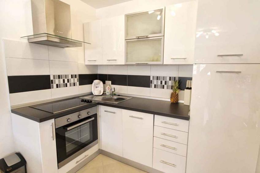 Holiday apartment with pool - BF-HBM9Z - foto 7