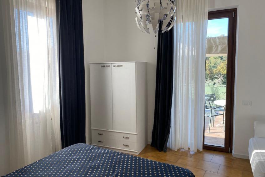 Helle Wohnung in den Hügeln des Gardasees - foto 14