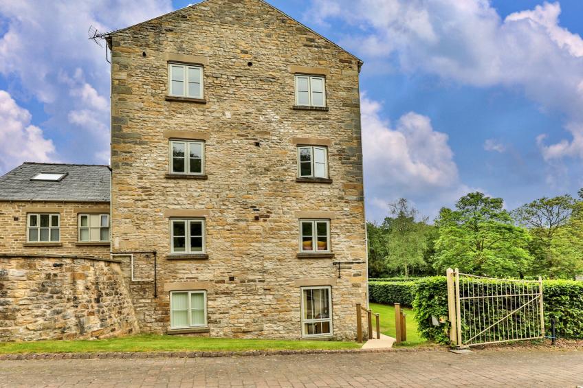 Victory Mill - Apartment One