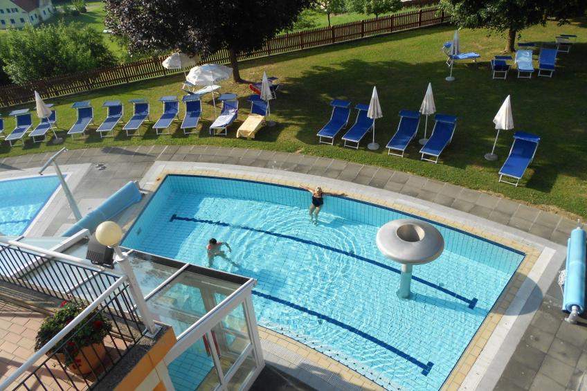 mit Gemeinschaftspool und Terrasse - foto 25