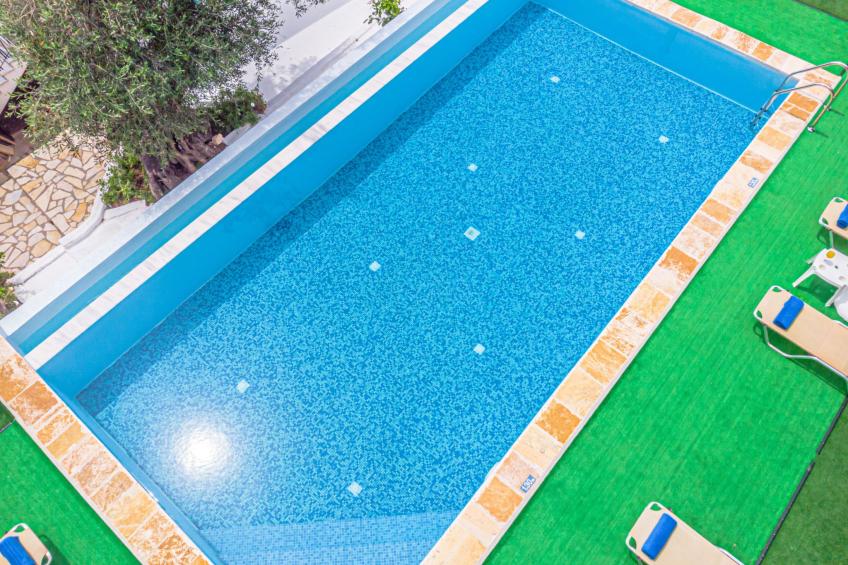 "Zeus" mit Infinity Pool - foto 9