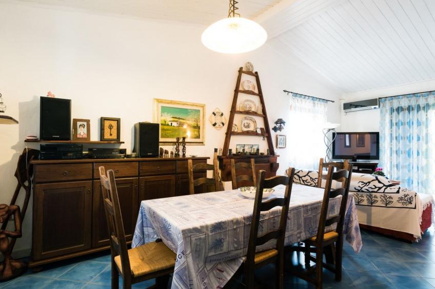 Haus in Calasetta mit Grill und Garten - foto 10