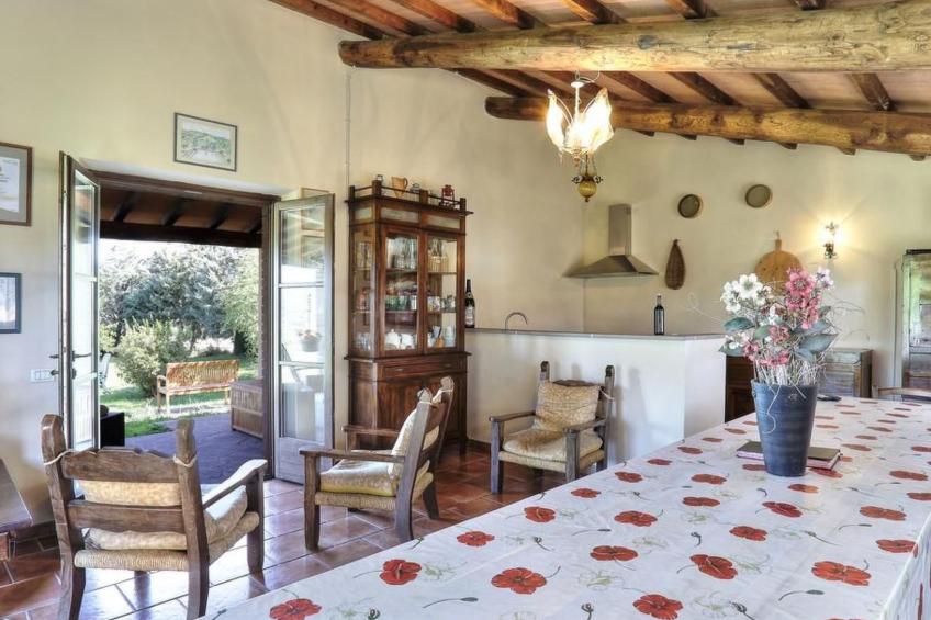 in Pomarance mit Großem gemeinsamem Pool - foto 8