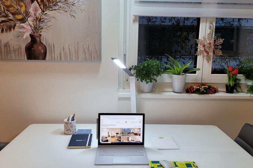 Moderne Wohnung in Kaisermühlen mit Garten und Panoramablick - foto 9