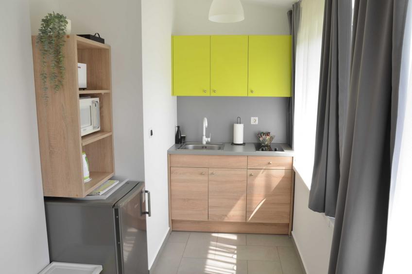 Stylish Apartments with Osijek Near Top Attractions - Comfort Studio Apartment - Maks - foto 12