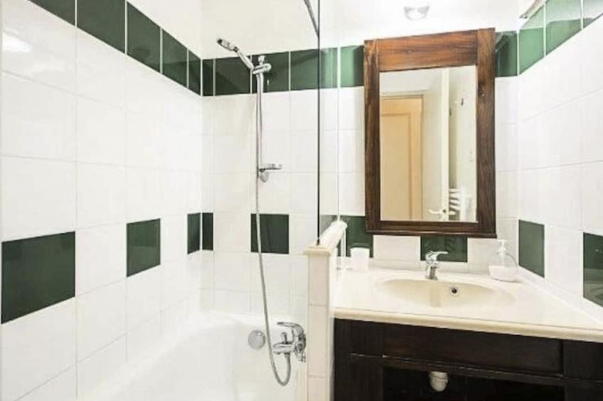 Schönes Appartment in ruhiger Lage in einer baumbestandenen Residenz mit beheiz - foto 11