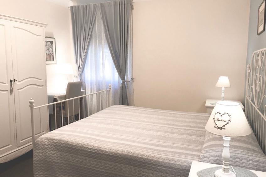 Wohnung mit großer privater Terrasse im Grünen - foto 7