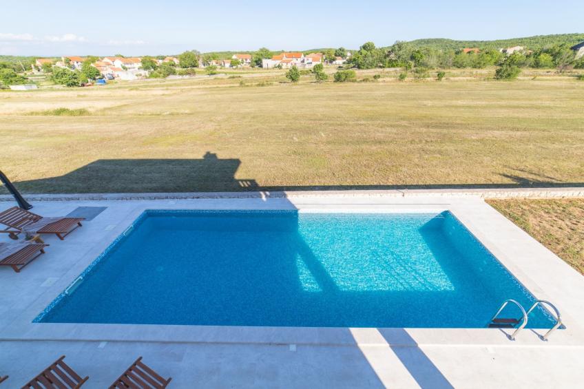Idyllic Getaway Lovrec Villa with Pool - Five Bedroom Villa with Pool - foto 35
