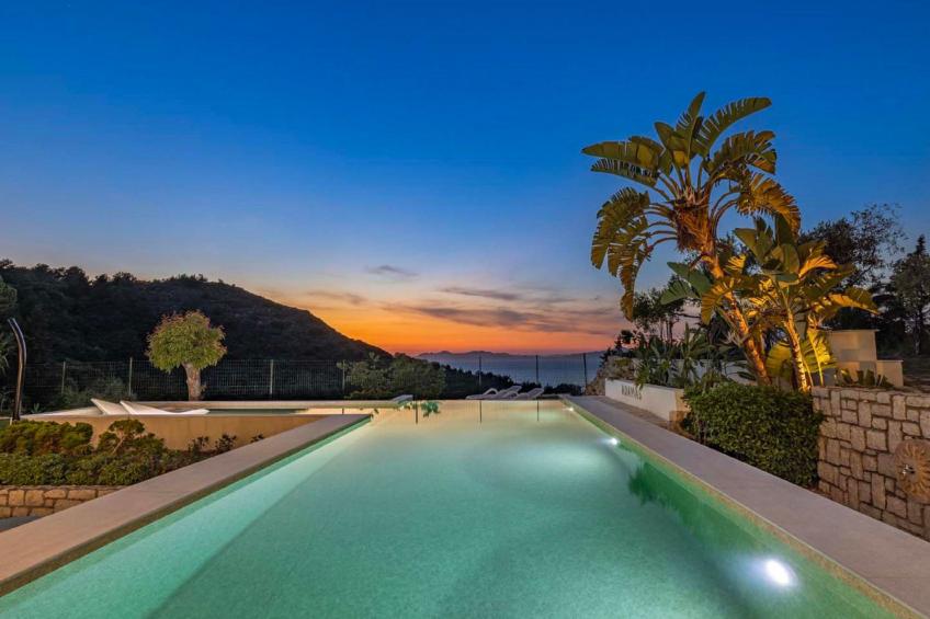 "Adamas Villa Rhodos"