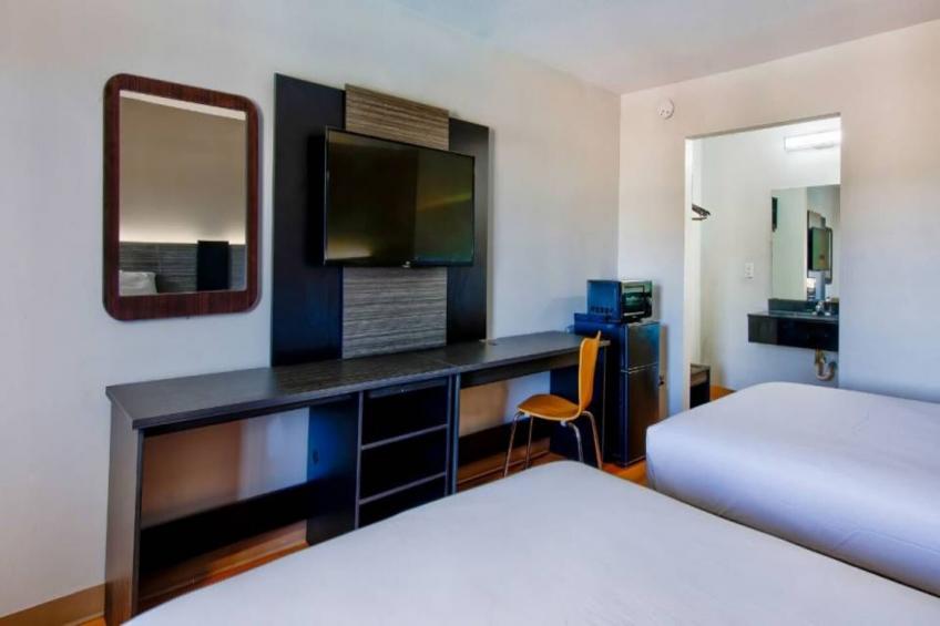 2 Full Beds  Non-Smoking - foto 6