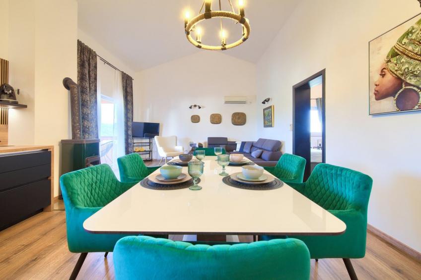 Elegant and Vibrant Apartment with Terrace and Sea View - Two Bedroom Apartment with Terrace and Sea View - foto 6