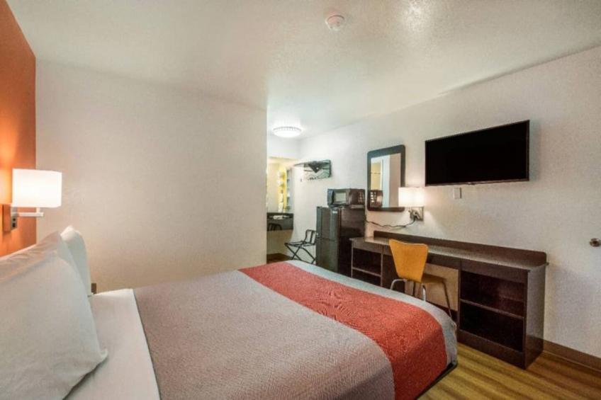 1 Queen Bed - foto 9