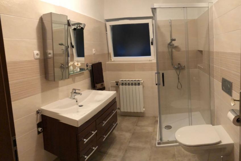 Chic and Cozy Brsec Apartment with Sea View - Two Bedroom Apartment with Sea View - foto 4