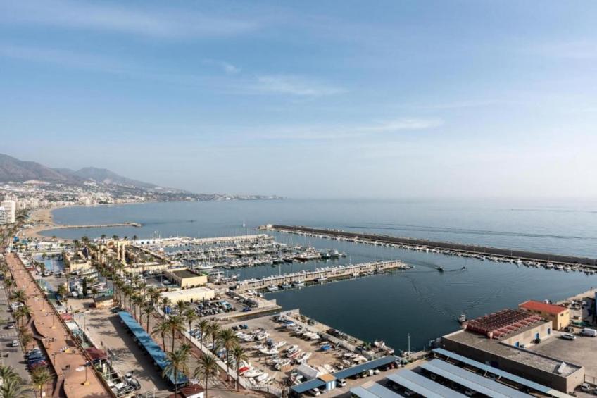 Sky-High Seaside Fuengirola Flat - foto 29