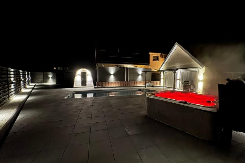 mit privat Hottub und Klima. - foto 26