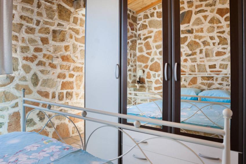 Schöne Steinvilla Divino mit Pool und Ausblick - foto 31