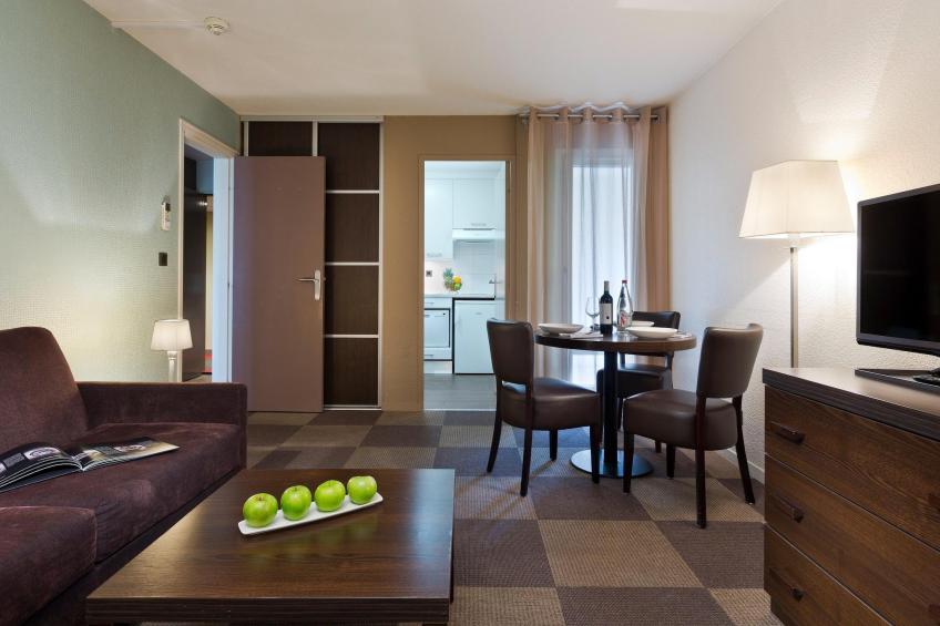 1-Bedroom Apartment park/pool view - LA RESERVE - foto 3