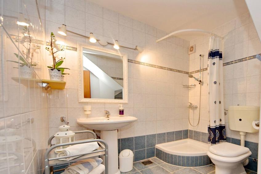 Seafront Apartments Deveron - Studio Apartment with Balcony and Sea View (Jelsa) - foto 9