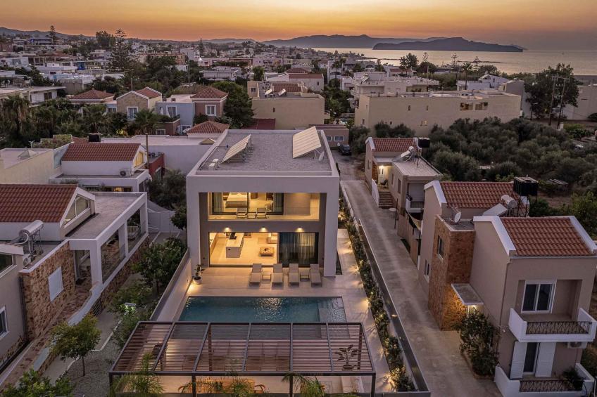 Sancy Luxury Villa-400m Strand, ''Beheizter'' Pool, Fitnessraum - foto 66