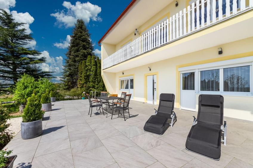 auf großem Gartengrundstück - foto 4