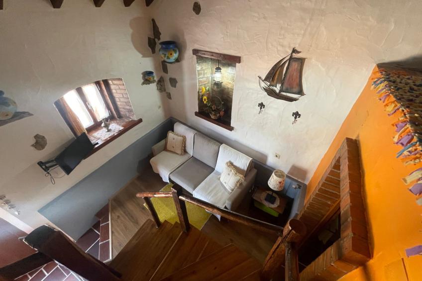 Gemütliches Ferienhaus mit großem Gemeinschaftspool und Garten - foto 6