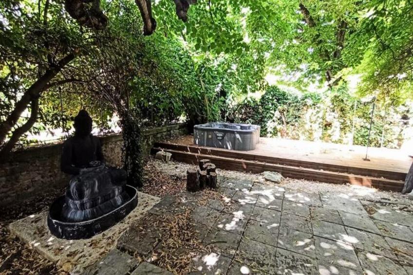 84b7 - Logement Dans Mas De Charme Du Xviiième Siècle - foto 13