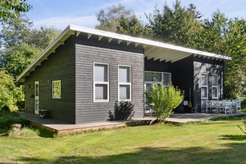 "Erikke" - 575m from the sea