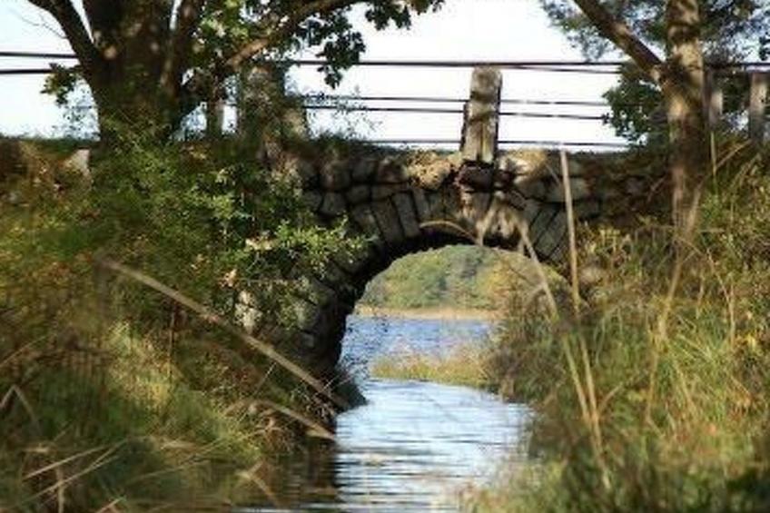 Holzhaus mit Terrasse, direkt an einer Bucht - foto 17