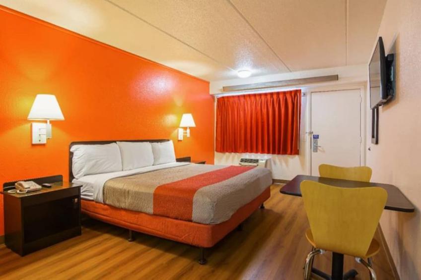 1 Queen Bed - foto 14