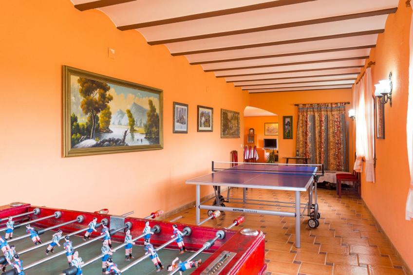 Großes Haus mit Schwimmbad und Barbecue - foto 14