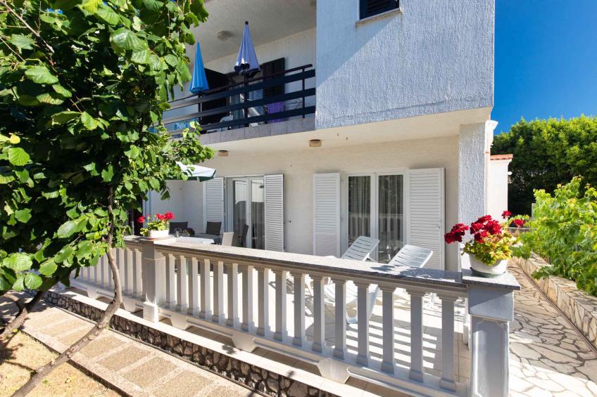 Holiday apartment with two bathrooms and terrace - BF-3TMN - foto 9