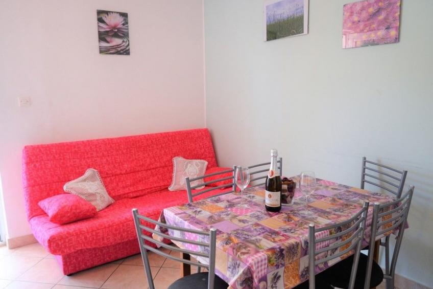 in Poljica mit privatem Parkplatz - foto 21