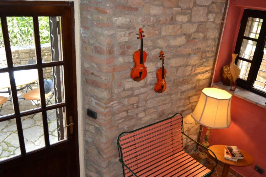 Altes Steinhaus mit Garten - foto 41