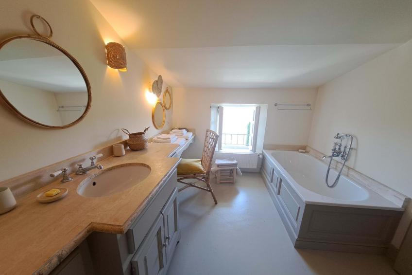 Mas Maillane demeure du XVIIIe entièrement rénové - foto 43