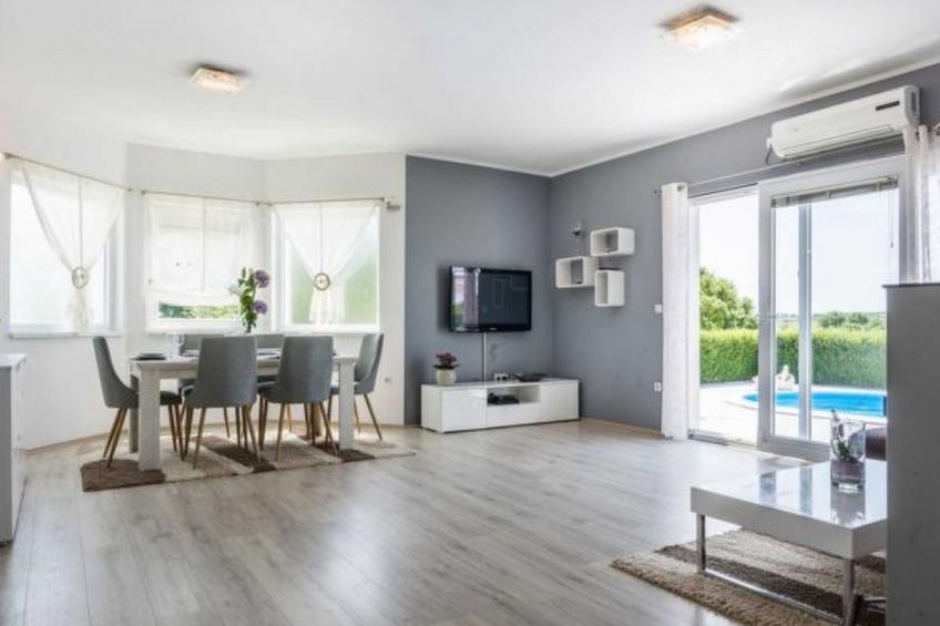 Holiday house Flora with pool - foto 14