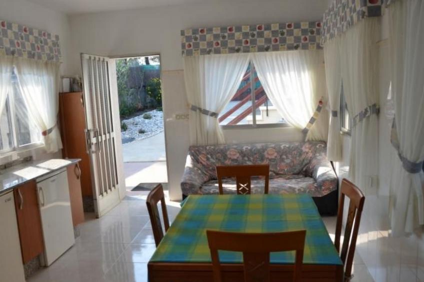 Sehr helle Villa in Strandnähe mit großem Garten und überdachter Terrasse - foto 24