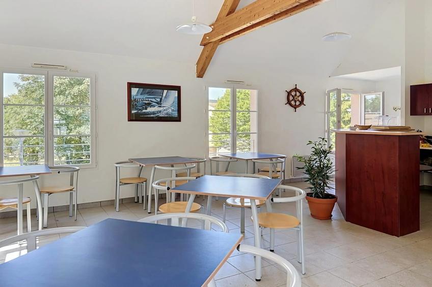 Appart'Hotel La Roche-Posay 2-Bedroom Apartment - 6 people - foto 31