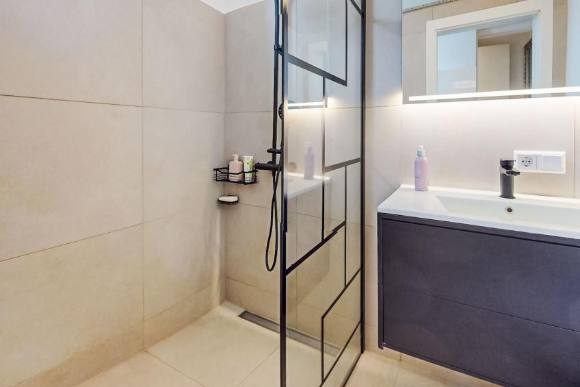 Renovierte Erdgeschosswohnung - foto 5