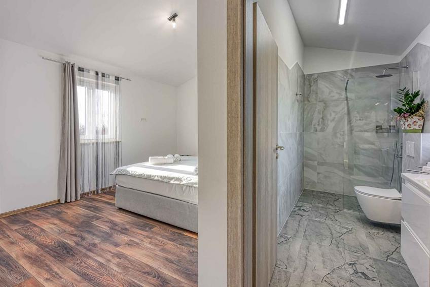 Villa met zwembad en airconditioning - BF-GWGG3 - foto 36