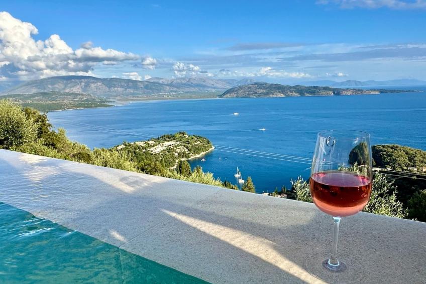 Prächtige Villa in spektakulärer Lage - foto 18