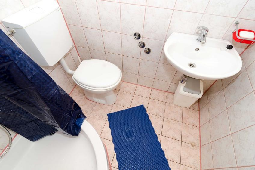 Guest House Daniela- Triple Room with Balcony and Sea View - SOBA 5 - foto 9