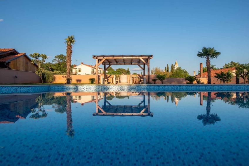Vakantiewoning met balkon - BF-B6Z64 - foto 4