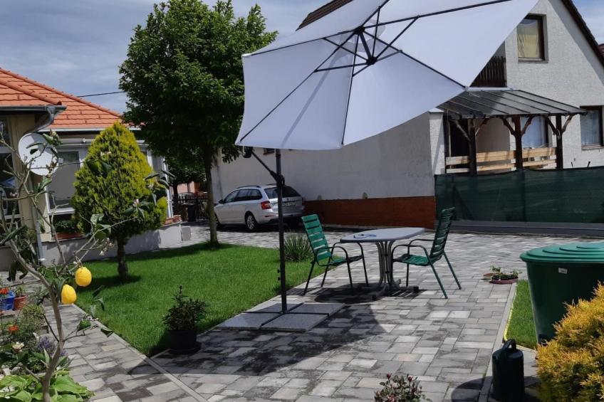 in Bük im Parterre mit Garten - foto 19