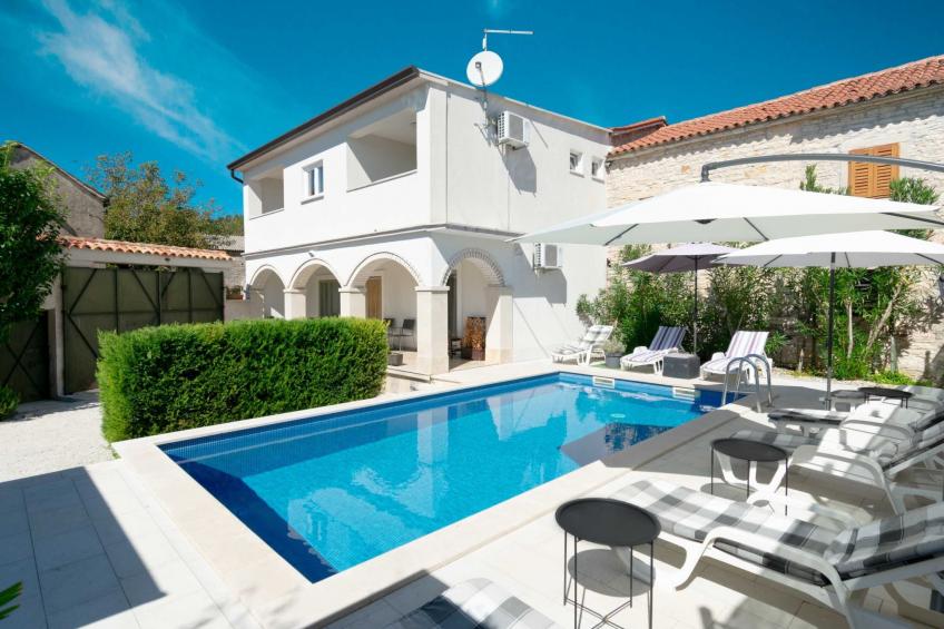 Villa Martin - Rückzugsort auf dem Land mit Pool - foto 15