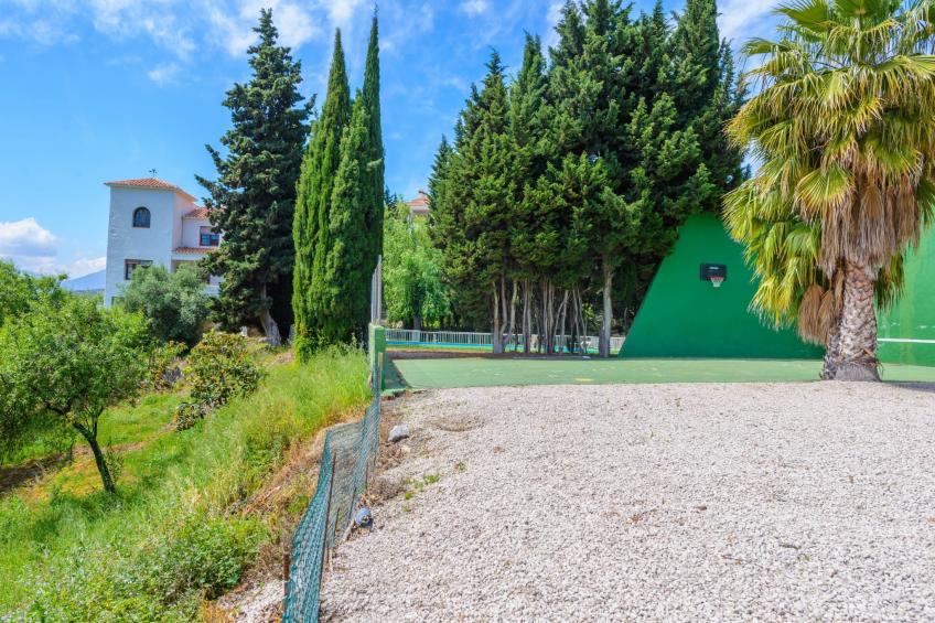 Privates Schwimmbad mit Grill und Feuerstelle - foto 44