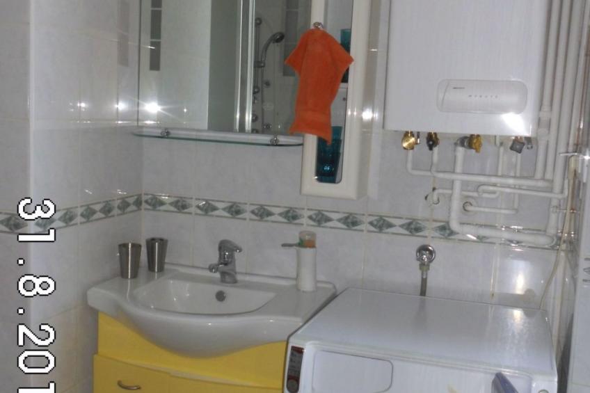 Wohnung mit Balkon - foto 11